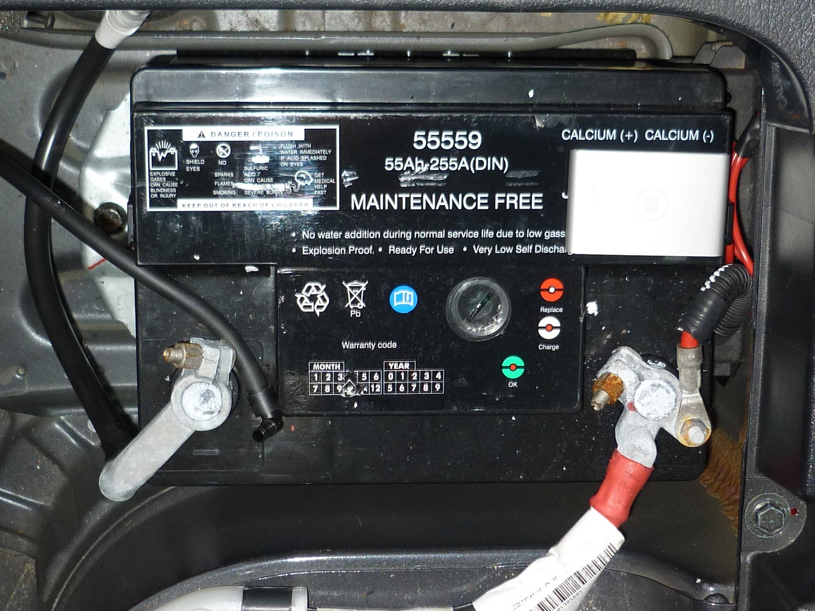 Montage MemonizerCAR bij accu